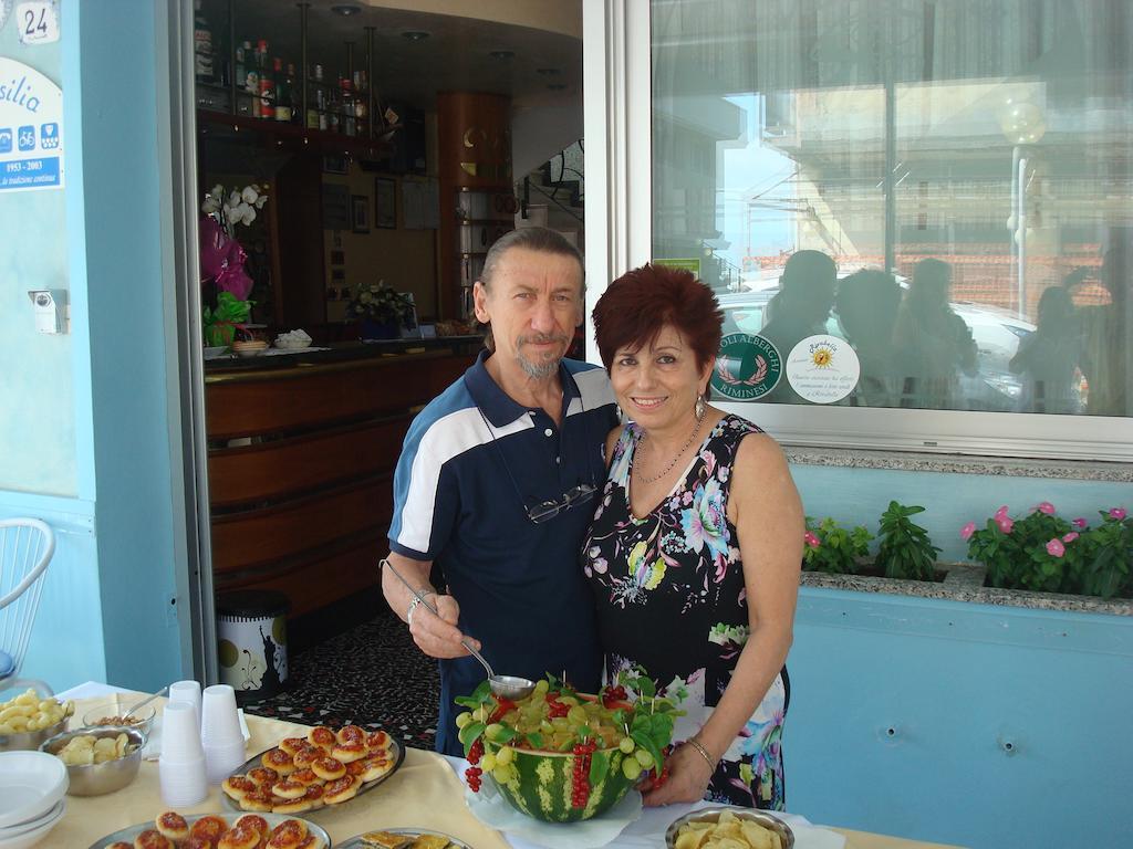 Hotel Villa Ersilia Rimini B&B Экстерьер фото